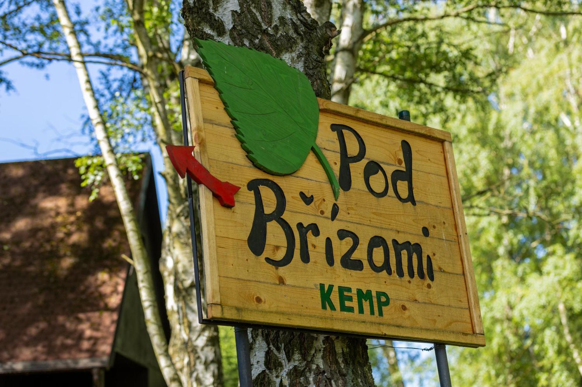 Kemp Pod Brizami Kunžak Exterior foto